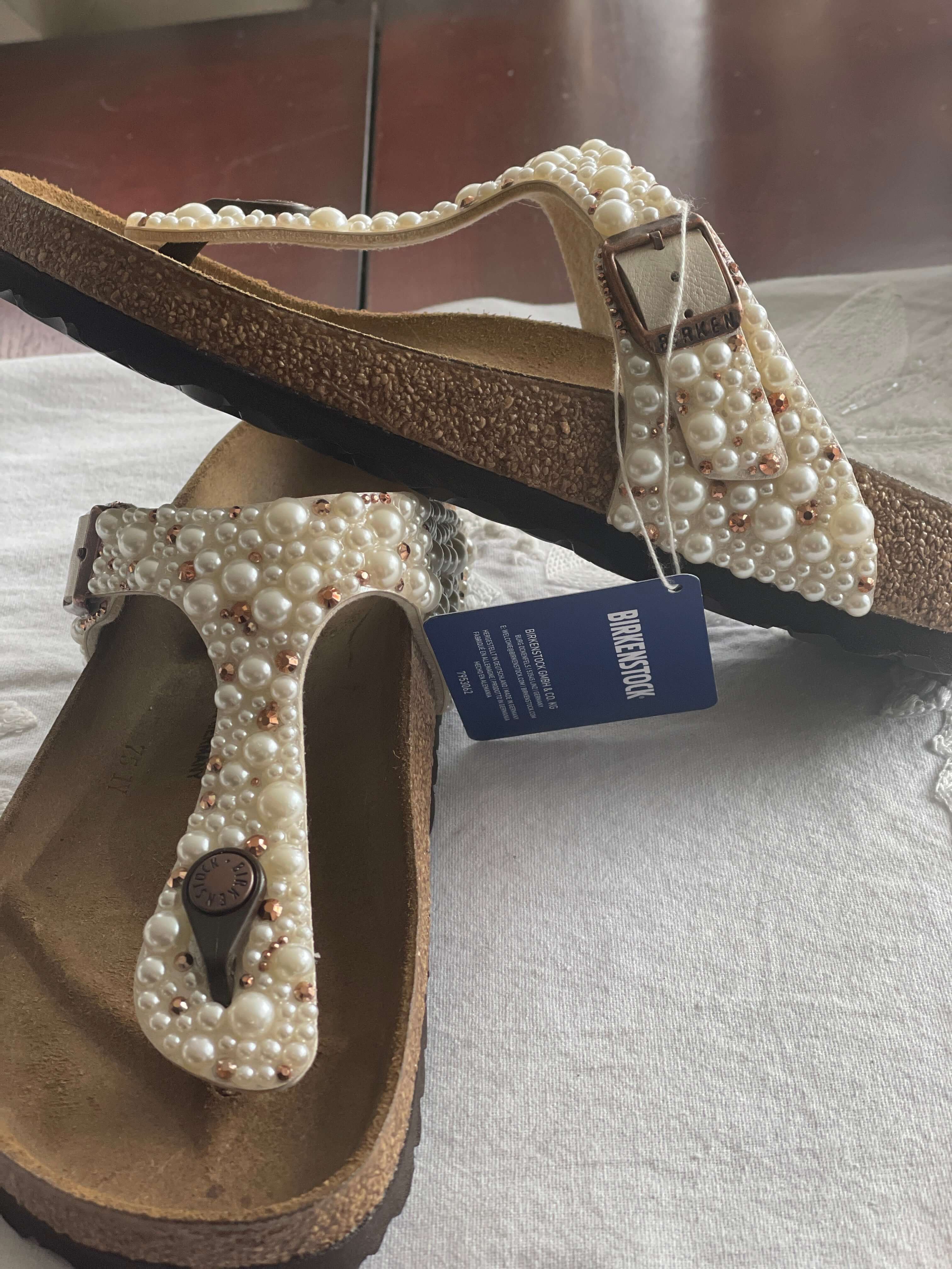 Birkenstock Women's Gizeh Big Buckle Detail Oiled Leather Thong Sandals |  Dillard's